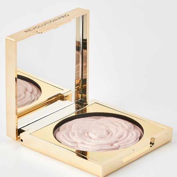 ๐ MAKEUP REVOLUTION PRO LUSTRE HIGHLIGHTER ROSE - Picture 2 of 8
